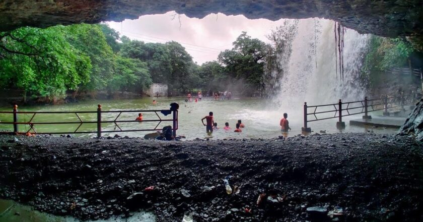 Discover Scenic Delights of Ganga Mahadev & Kaal Bhairav