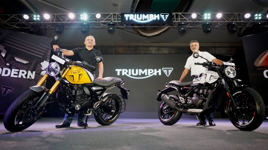 Triumph Boosts Modern Classic Line with All-New Speed T4 and MY25 Speed 400 Models