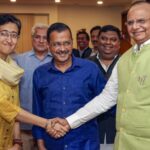 दिल्ली को तीसरी महिला मुख्यमंत्री मिली, अरविंद केजरीवाल ने आतिशी को कार्यभार सौंपा | इंडिया न्यूज़