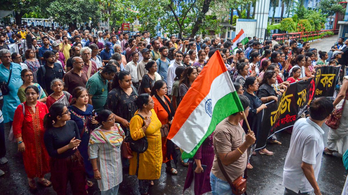 भारतीय नागरिक समूहों और दुनिया भर के लोगों ने कोलकाता के आरजी कर बलात्कार और हत्या मामले पर सीजेआई को खुला पत्र लिखा