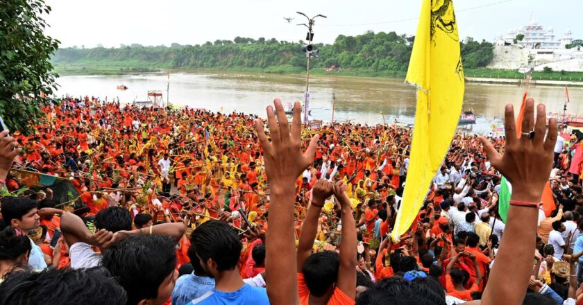 मध्य प्रदेश में नर्मदा नदी के किनारे स्थित मंदिर नगरों में शराब, मांस की दुकानों और उपभोग पर प्रतिबंध लगाया जाएगा