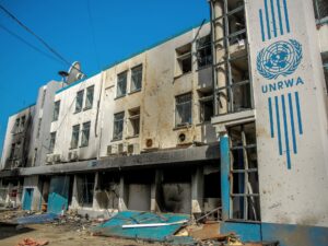 UNRWA पर प्रतिबंध लगाने की मांग करने वाले इजरायली बिल पर EU 'गंभीर रूप से चिंतित' | इज़राइल-फिलिस्तीन संघर्ष समाचार