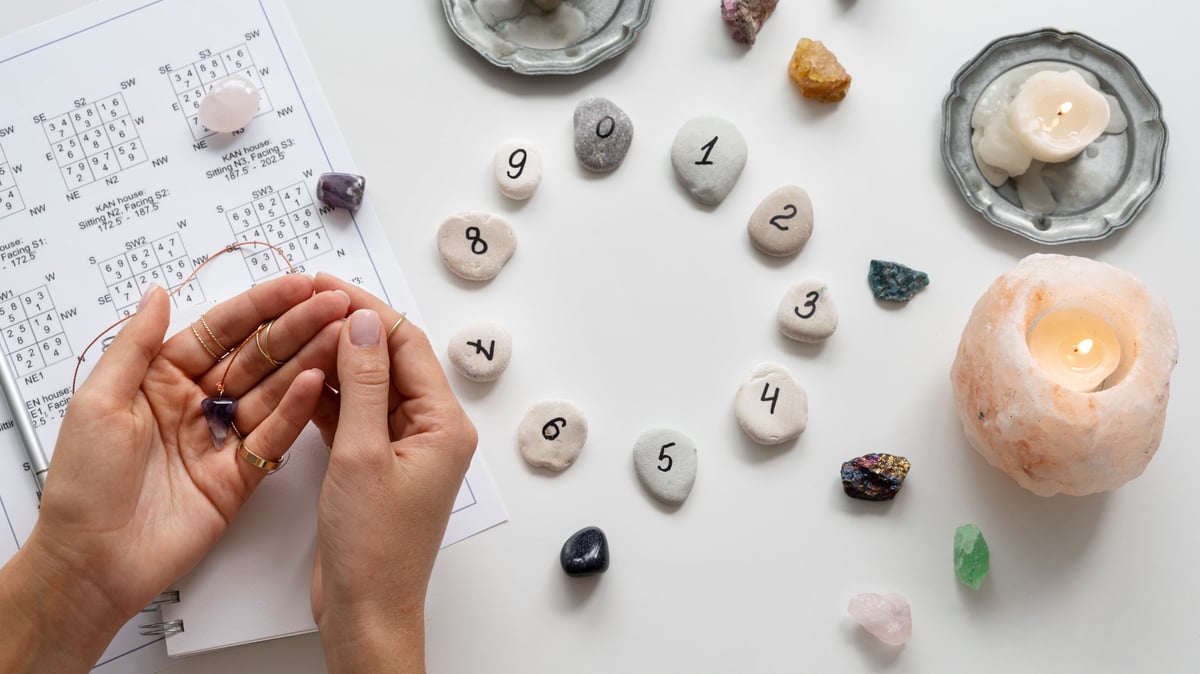 Discover The Stones Aligned With Your Birth Month