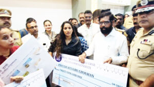 Mira-Bhayandar: MBVV Police Return Stolen Goods Worth ₹6.89 Crore, CM Eknath Shinde Hands Over...