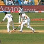 Video: Ravindra Jadeja Affects MS Dhoni-Type Run-Out On Day 3 Of IND vs NZ 2nd Test