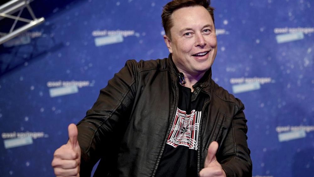 Elon Musk Downplays His Past