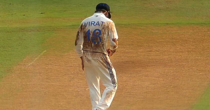 Pics Of Kohli’s Dusty Jersey Go Viral, Fans Say ‘Sunday Ko Bat Pe Daag Chahiye’