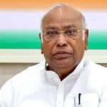 'Yogi ji's or Modi ji's?': Mallikarjun Kharge asks BJP to decide between 'batenge, katenge' and 'ek hai toh safe hai' slogans | India News