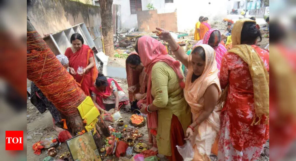 अक्षय नवमी पर भारी भक्ति: पटना के मंदिरों में श्रद्धालुओं की भीड़ उमड़ पड़ी | पटना समाचार