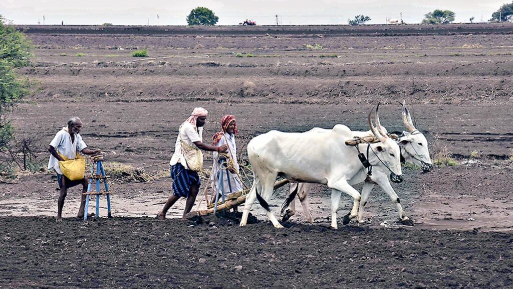 उचित मुआवजा अधिनियम, 2013 के अलावा अन्य कानूनों के तहत अर्जित भूमि के लिए प्राप्त मुआवजे के लिए आयकर से छूट की अनुपस्थिति के मुद्दे का समाधान करें, कर्नाटक उच्च न्यायालय ने केंद्र से कहा