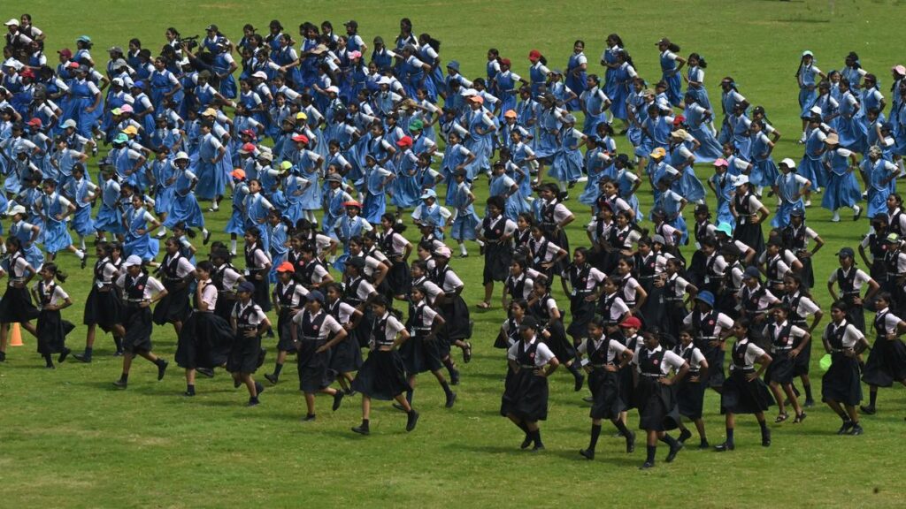 कोच्चि सिटी पुलिस ने स्कूली खेल प्रतियोगिता के लिए कड़ी सुरक्षा और यातायात नियम लागू किए