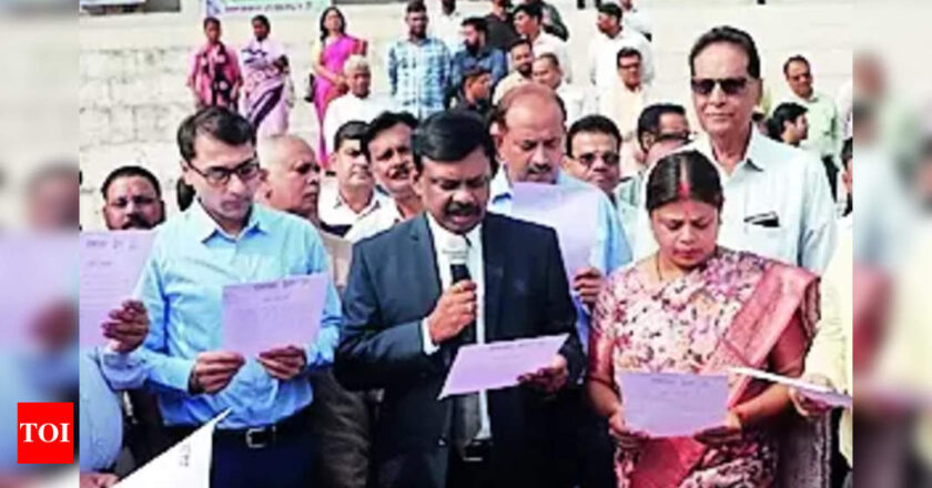 गरीबी से बाहर निकलने के मार्ग के रूप में शिक्षा: मुसहर बच्चों के लिए एसीएस एस सिद्धार्थ की पहल | पटना समाचार