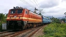 Western Railway Facilitates Festive Rush, Transports Over 33 Lakh Passengers To Northern States...