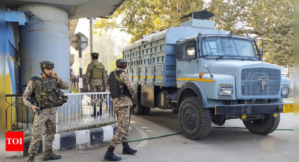 श्रीनगर के बाजार में ग्रेनेड हमले में घायल महिला की मौत