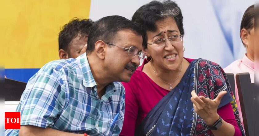 दिल्ली चुनाव: AAP ने उम्मीदवारों की अंतिम सूची जारी की; अरविंद केजरीवाल नई दिल्ली से चुनाव लड़ेंगे, आतिशी कालकाजी से | भारत समाचार