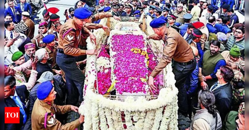 धन्यवाद और अलविदा, डॉ. साहब: पूर्व प्रधानमंत्री का कड़ाके की ठंड और उदासी भरे दिन में अंतिम संस्कार किया गया, स्मृति स्थल पर ठंड के माहौल में | भारत समाचार