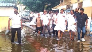 मंत्री नेहरू ने तिरुचि में वर्षा प्रभावित क्षेत्रों का निरीक्षण किया