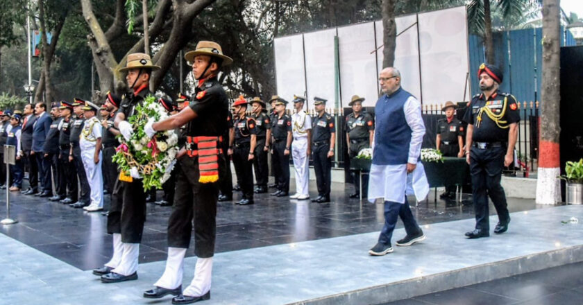 महाराष्ट्र के राज्यपाल सीपी राधाकृष्णन ने 1971 के भारत-पाक युद्ध की जीत का सम्मान करते हुए ‘विजय दिवस’ अल्ट्रा मैराथन को हरी झंडी दिखाई; वीडियो सतह पर