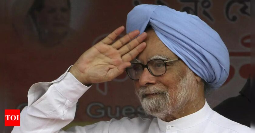 ‘Hazaro jawabo se achi hai meri khamoshi’: When Manmohan Singh used ‘shayari’ to counter oppositon | India News