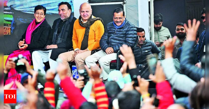 AAP’s poll anthem a Kejriwal eulogy, veiled dig at LG & BJP | India News