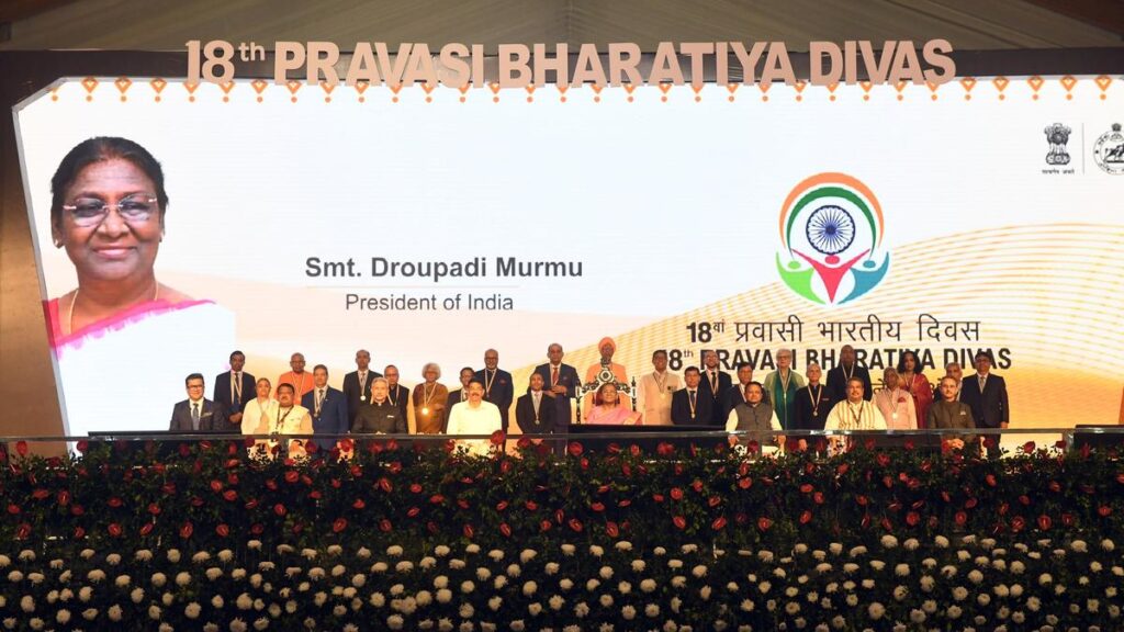 President Murmu confers Pravasi Bharatiya Samman awards