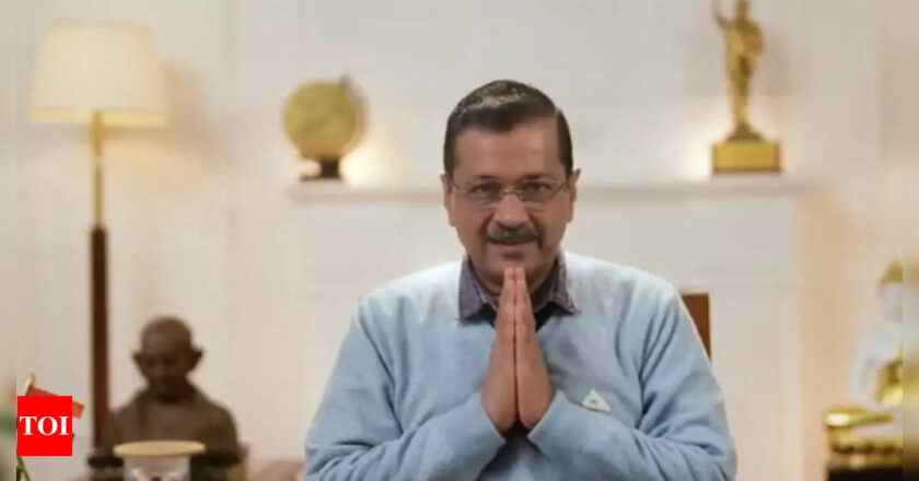 ‘इसे साफ करवा देंगे’: केजरीवाल ने 2025 का चुनाव जीतने पर दिल्ली के सीवरेज मुद्दों को हल करने का वादा किया | भारत समाचार