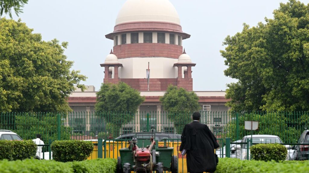 एमपी सरकार को SC का नोटिस दलित महिला की संदिग्ध मौत, परिवार के दो सदस्यों की हत्या