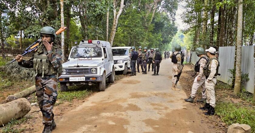 मणिपुर में दो उग्रवादी गिरफ्तार