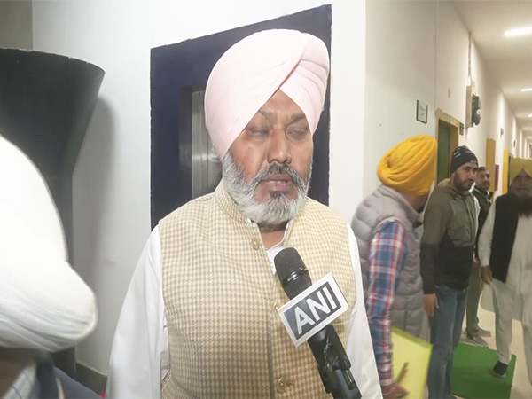 AAP slams Congress Partap Bajwa on his claim that 32 AAP MLAs are in his touch