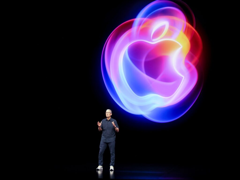 Apple Unaveils ने अपने सबसे सस्ते iPhone के संस्करण को सूप किया | प्रौद्योगिकी समाचार