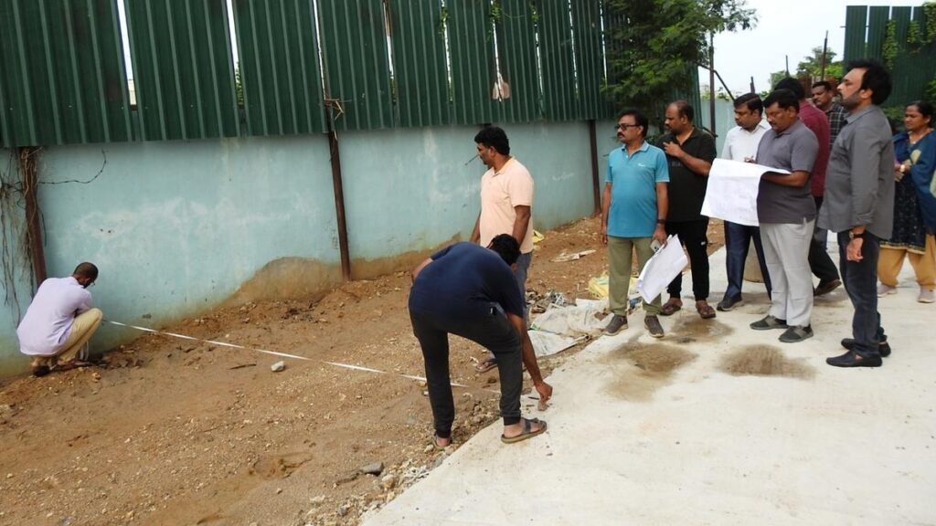 GMC YSRCP नेता के भाई द्वारा 'अनधिकृत निर्माण' की जांच शुरू करता है