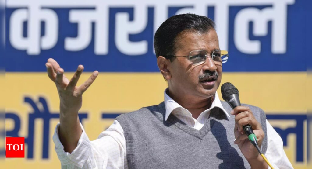 केजरीवाल ने दिल्ली एक्जिट पोल की भविष्यवाणियों को खारिज कर दिया, पूछता है कि 'फिर बीजेपी एएपी उम्मीदवारों को क्यों रिश्वत दे रहा है?' | भारत समाचार