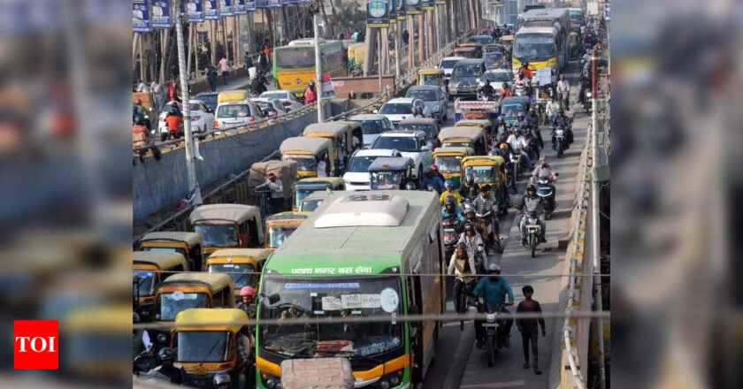 बोर्ड परीक्षार्थियों के लिए चुनौती के लिए शहर के यातायात को नेविगेट करना | पटना न्यूज