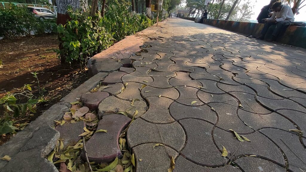 Navi Mumbai: Vashi Residents Express Concerns Over Poor Maintenance Of Mini Seashore Despite NMMC