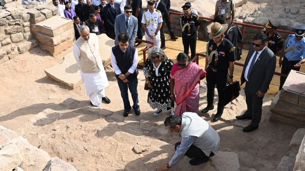 President Droupadi Murmu Explores 5,000-Year-Old Harappan City Of Dholavira In Gujarat