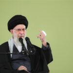 आयतुल्लाह ख़ामेनेई (Ayatollah Khamenei) ने अमेरिका को ईरान पर हमले को लेकर दी गंभीर चेतावनी