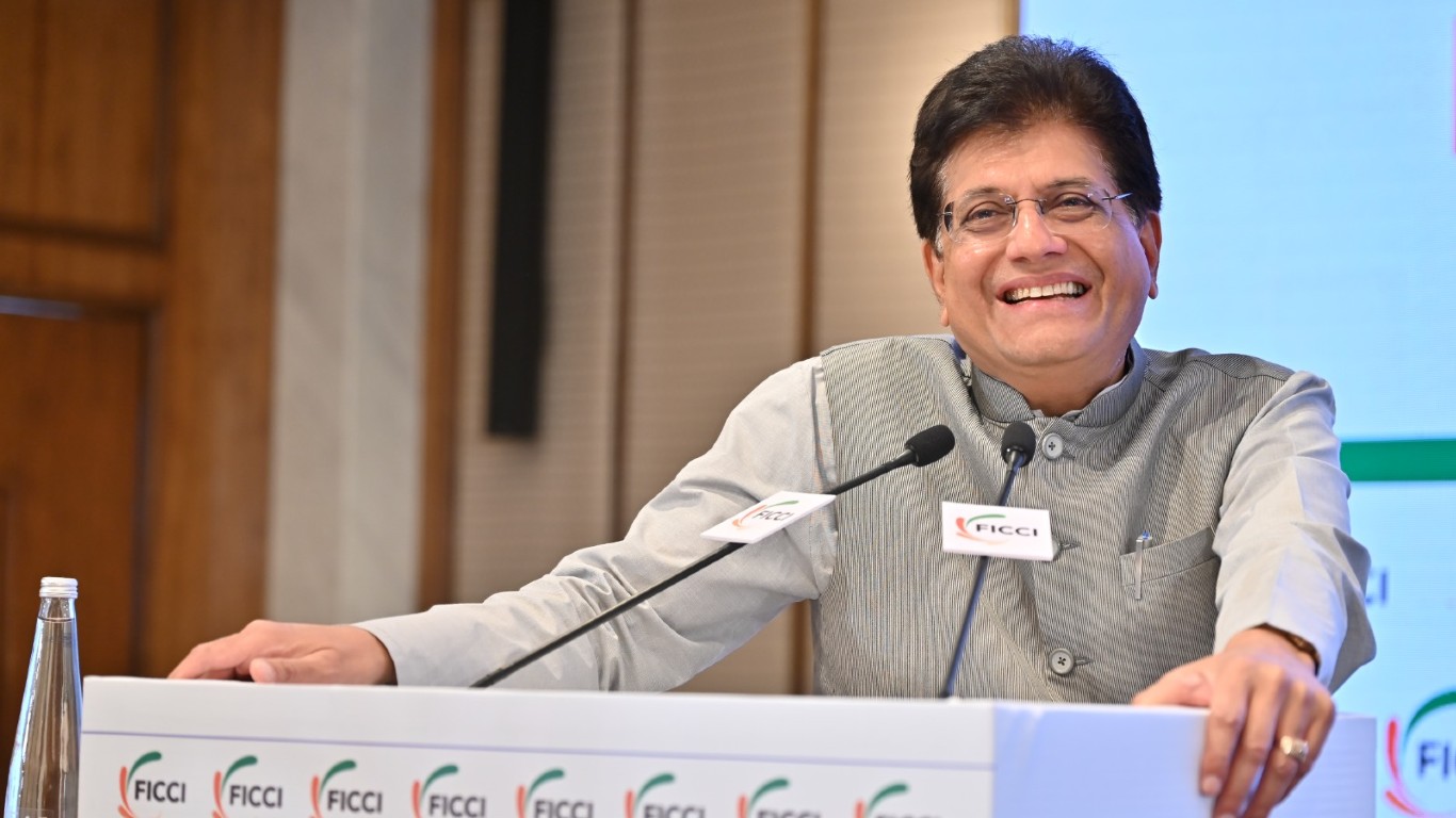 उद्योग निकायों को विकास को समर्थन देने के लिए भागीदारी बढ़ानी चाहिए: पीयूष गोयल