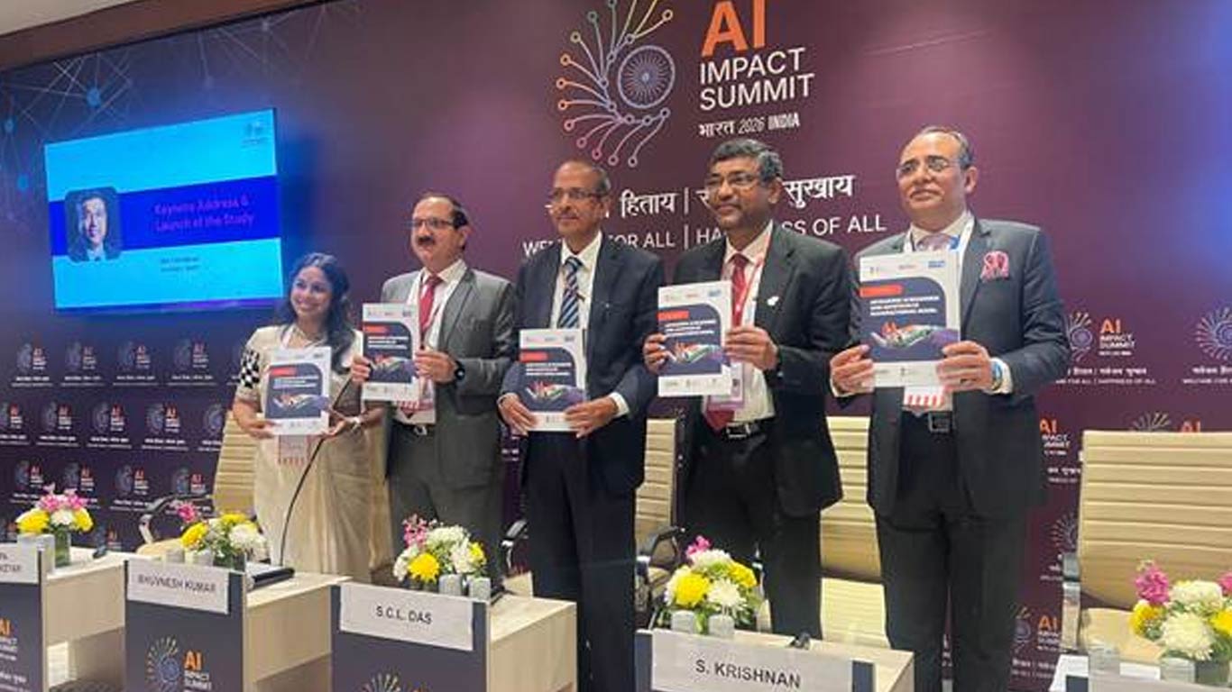 सरकार ने भारत एआई इम्पैक्ट समिट 2026 में विनिर्माण एमएसएमई के लिए एआई अपनाने के अध्ययन का अनावरण किया