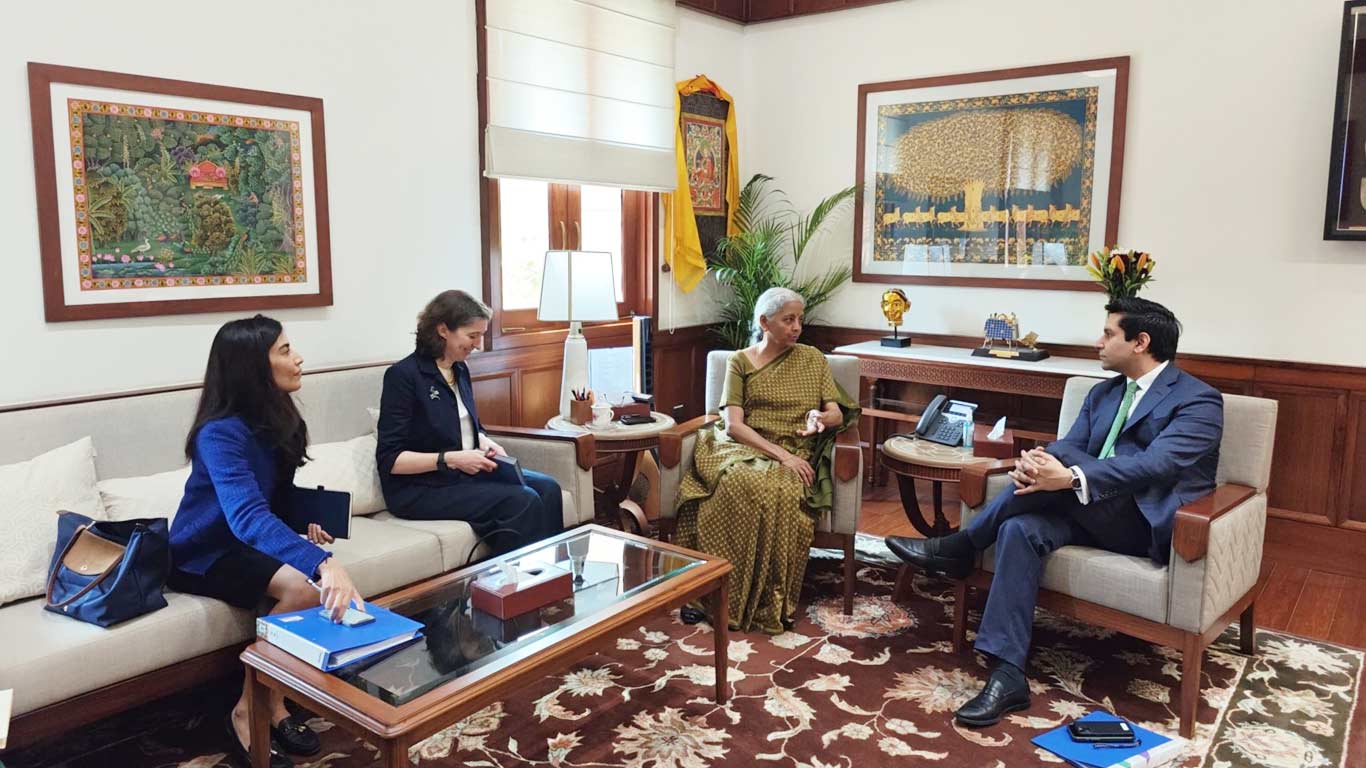 भारत, यूके ने फिनटेक, व्यापार सहयोग पर चर्चा की क्योंकि सीतारमण ने स्टार्मर के सलाहकार से मुलाकात की