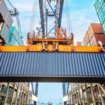 वैश्विक अनिश्चितता के बीच फरवरी में भारत का व्यापारिक निर्यात 0.81% गिरकर 36.61 बिलियन अमेरिकी डॉलर हो गया